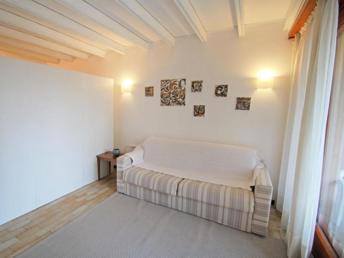 Apartment Hermitage-5 By Interhome Porto Valtravaglia Exterior foto