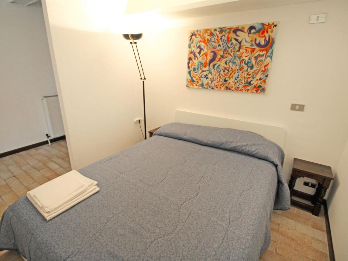 Apartment Hermitage-5 By Interhome Porto Valtravaglia Exterior foto